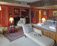 Luxury Bed and Breakfast in Tetbury, Princes suite in Tetbury